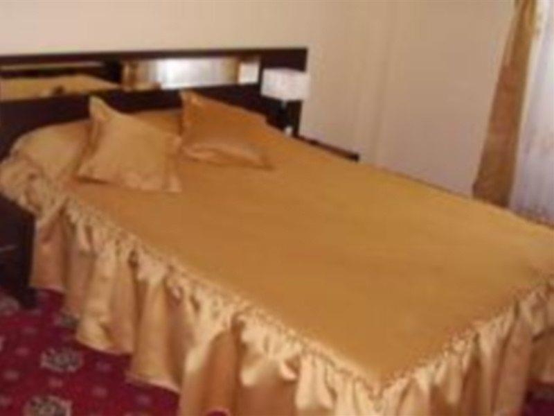 Hotel Magic Gt Trivale Πιτέστι Εξωτερικό φωτογραφία