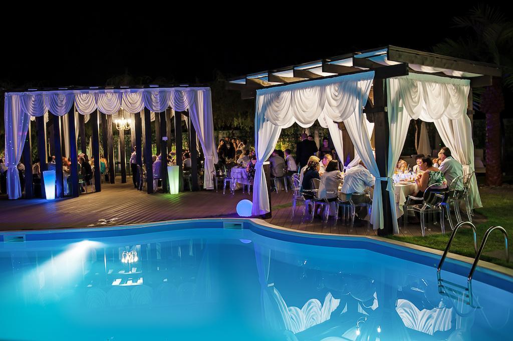 Hotel Magic Gt Trivale Πιτέστι Εξωτερικό φωτογραφία